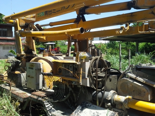 ปั๊มปูน สำหรับติดตั้งบนรถ 6 ล้อใหญ่ ปั๊มปูน สำหรับติดตั้งบนรถ 6 ล้อใหญ่