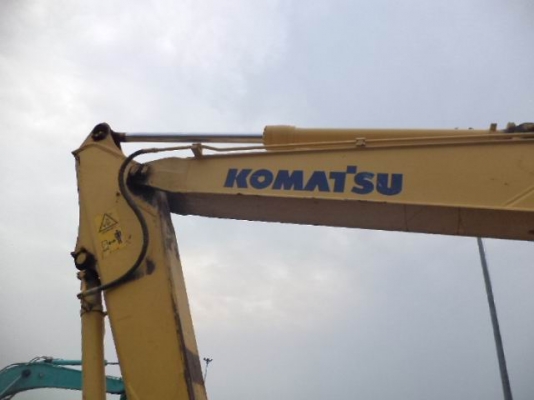 KOMATSU  PC138US - 2E1 ปี 2006 สภาพดี สนใจติดต่อ โทร. 086-1394445