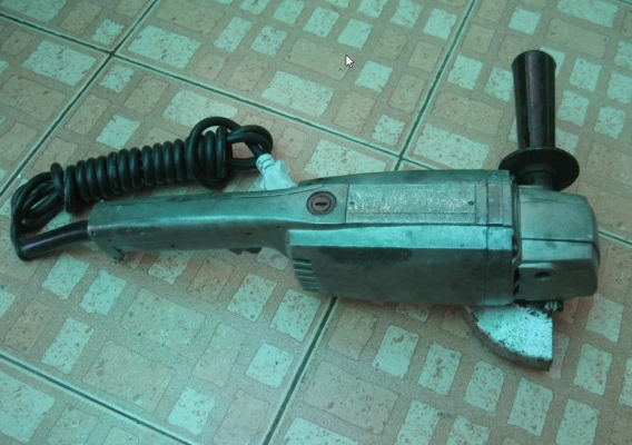 ขายด่วนหินเจีย 5" Makita 9005 แท้แน่นอน 100\%