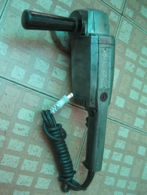 ขายด่วนหินเจีย 5" Makita 9005 แท้แน่นอน 100\%