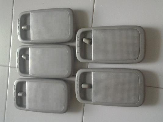 ไฟหลังคารถตู้