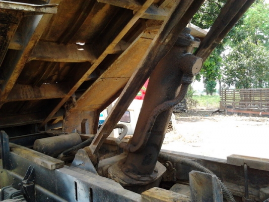 ขายตัด ลงบ่อ วิ่งลาน ทำเทเลอร์ 10ล้อ2เพลาดั๊มสภาพเดิมๆ HINO F-17 FM177 ปี33 เครื่องเดิมEH700 168HP แห้งดีไม่เยิ้ม แรงดีไม่มีหลวม เกียร์เดิม สโลวพร้อม มีD-L ช่วงล่างแน่น คัสซีสวยเดิมไม่เคยทำสี ยางดี10เส้น กระบะดั๊มเหล็กKAC สภาพดี หัวบาง ภายในครบ มีผุนิดๆกั