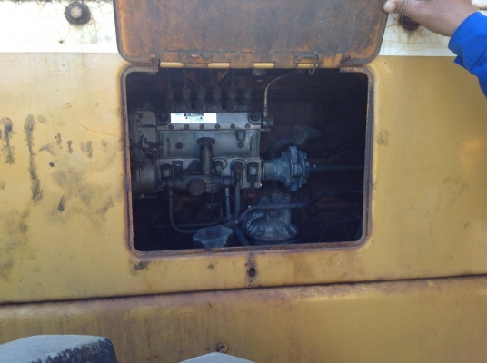 รถตักล้อยาง Komatsu 515 เก่าญี่ปุ่น ขนาดบุ้งกี๋เสริมแล้ว 1.5Q ต้องการไฟแนนซ์โทรมาคุยได้ รถตักล้อยาง Komatsu 515 เก่าญี่ปุ่น ขนาดบุ้งกี๋เสริมแล้ว 1.5Q ต้องการไฟแนนซ์โทรมาคุยได้