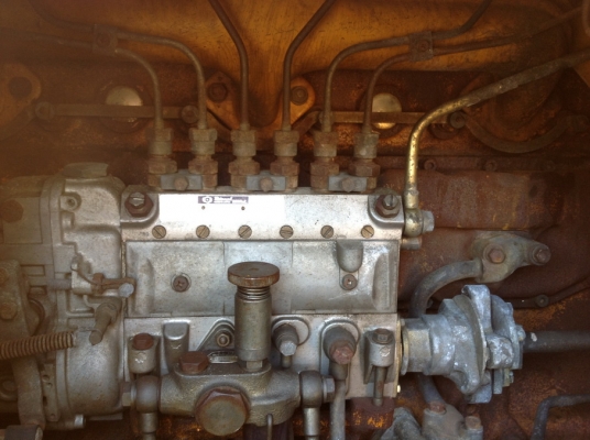 รถตักล้อยาง Komatsu 515 เก่าญี่ปุ่น ขนาดบุ้งกี๋เสริมแล้ว 1.5Q ต้องการไฟแนนซ์โทรมาคุยได้ รถตักล้อยาง Komatsu 515 เก่าญี่ปุ่น ขนาดบุ้งกี๋เสริมแล้ว 1.5Q ต้องการไฟแนนซ์โทรมาคุยได้