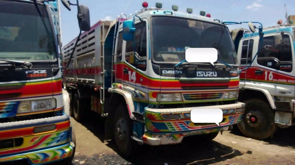 ขายรถพ่วงแม่-ลูกดัมพ์ ISUZU DECA 320 ปี 2550 ลูกพ่วงดัมพ์ 3 คานแท้ จัดไฟแนนซ์ได้ 2400000 ราคา 2800000 มี 5 พ่วง