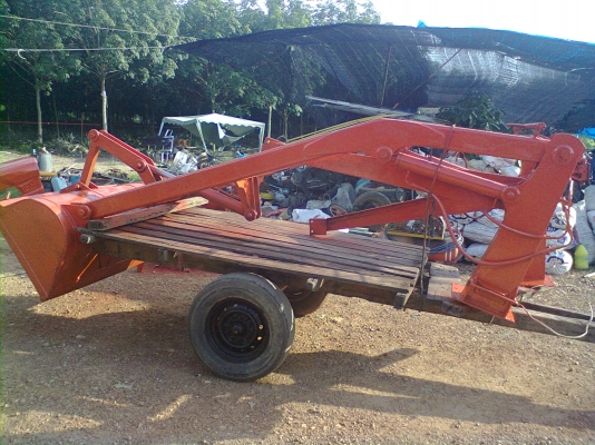 ขายชุดตักรถไถ  เดิมทีใช้อยู่กับรถไถ 42  แรงครับ