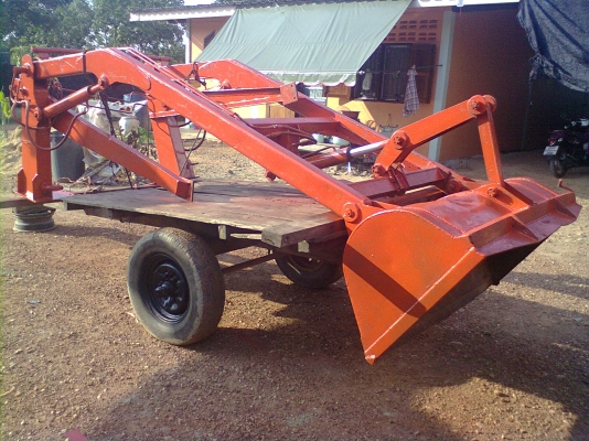 ขายชุดตักรถไถ  เดิมทีใช้อยู่กับรถไถ 42  แรงครับ