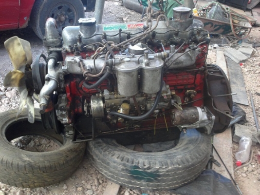 ขาย เครื่อง HINO EH 700