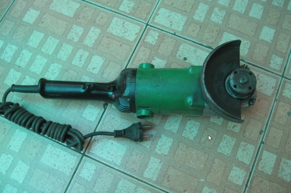 ขายด่วนหินเจีย 5" HITACHI G13SC2 1200W 10000/min แท้แน่นอน 100\%