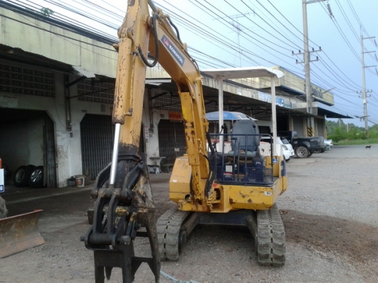 ขายรถขุด komatsu PC20-6 รุ่น6 เก่านอกไม่เคยใช้งานในไทย แถมปากคีบ