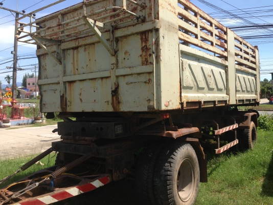 หางสามมิตร ปี 40 2 เพลา ติดต่อ 0810097946