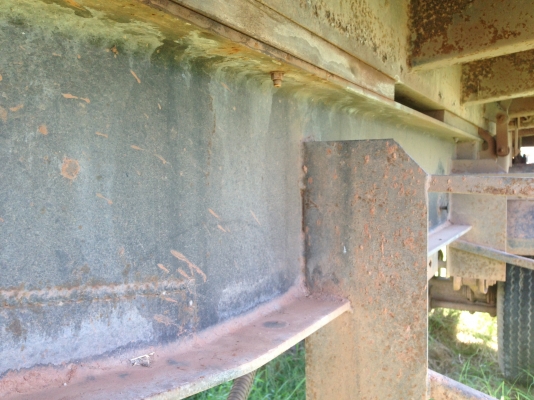 หางสามมิตร ปี 40 2 เพลา ติดต่อ 0810097946