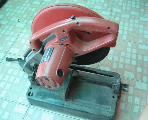 ขายด่วนไฟเบอร์ตัดเหล็ก maktec MT240 2000W 3800/min