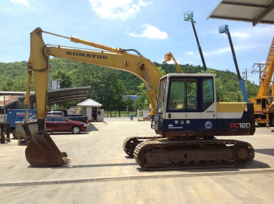 PC120-5Z เก่าญี่ปุ่น ช่วงล่างดี นำเข้าเอง ต้องการไฟแนนซ์โทรมาคุยได้ www.tc-brothers.com PC120-5Z เก่าญี่ปุ่น ช่วงล่างดี นำเข้าเอง ต้องการไฟแนนซ์โทรมาคุยได้ www.tc-brothers.com