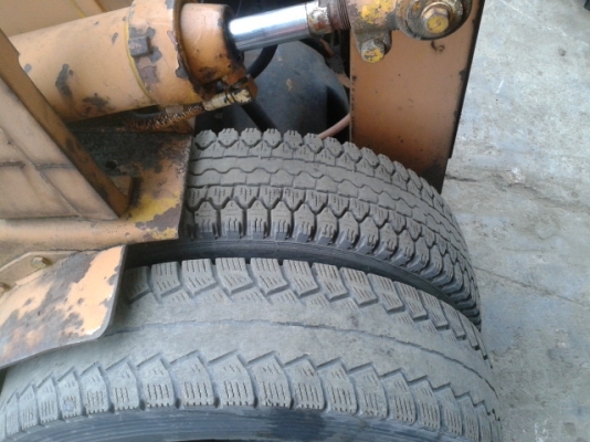 ขายรถยกขนาด 2ตันล้อคู่ งาเทได้ TOYOTA  เก่านอกไม่เคยใช้งานในไทย