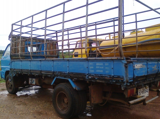 ISUZU TL100 เครื่อง 4BC2ฝาดำ ด่วนครับราคาตัดพ่อค้าจาก228000 ISUZU TL100 เครื่อง 4BC2ฝาดำ ด่วนครับราคาตัดพ่อค้าจาก228000