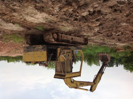 รถแม็คโครcat E110B