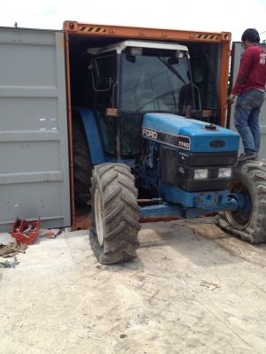 รถไถฟอร์ด นิวฮอลแลนด์เข้าแล้ว วันนี้