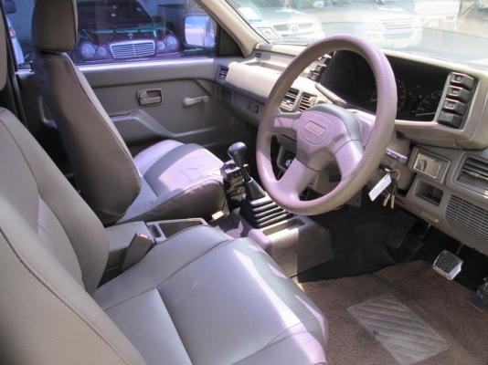 ขาย Isuzu หน้าย้อย 2.5SL Cab ปี 1996.