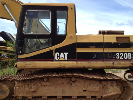 ขายรถแบคโฮ CAT 330, CAT 330B สภาพพร้อมใช้งาน!!! ขายรถแบคโฮ CAT 330, CAT 330B สภาพพร้อมใช้งาน!!!