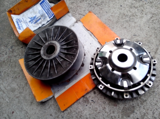 ขายชุดชามคลัชหน้า YAMAHA TMAX 400 cc