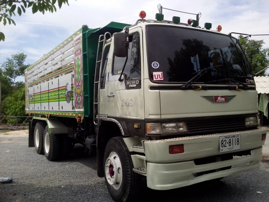 ขายรถสิบล้อฮิโน่ 3M สภาพสวย ขายด่วน