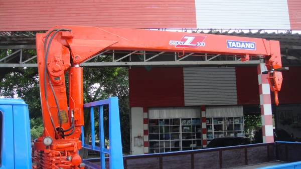 ISUZU NKR เครนTADANO ดาวน์45000ผ่อน10300/48เดือน