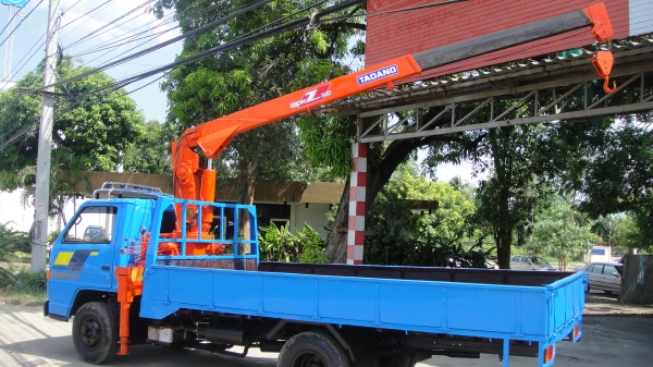 ISUZU NKR เครนTADANO ดาวน์45000ผ่อน10300/48เดือน