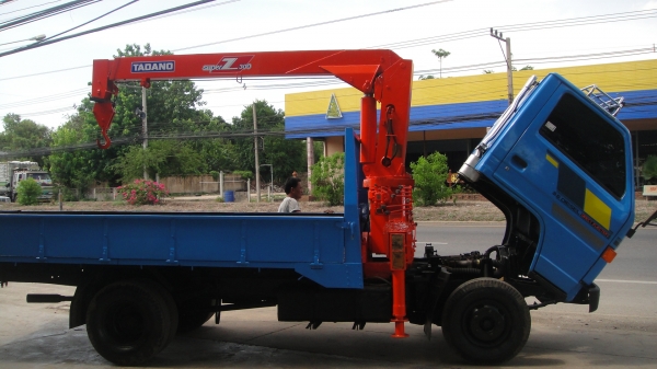 ISUZU NKR เครนTADANO ดาวน์45000ผ่อน10300/48เดือน