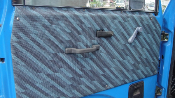 ISUZU NKR เครนTADANO ดาวน์45000ผ่อน10300/48เดือน