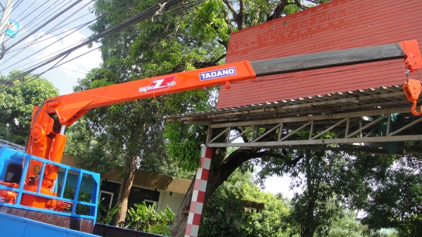 ISUZU NKR เครนTADANO ดาวน์45000ผ่อน10300/48เดือน