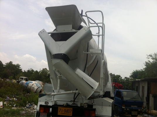 รถโม่ปูน โม่ใหม่