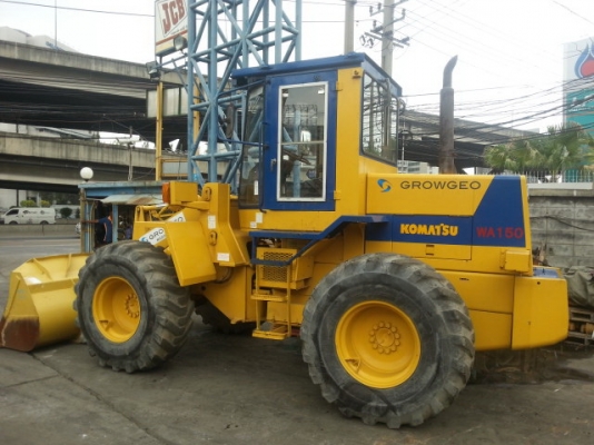 รถตักล้อยาง WA150-1-30227  สภาพสวย  นำเข้าจากญี่ปุ่น เพิ่งมาถึงไทยวันนี้  รถจอดที่ C.S หลักสี่ โทร.081-373-0559