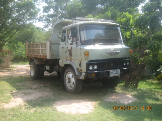 ขายด่วนรถดั้ม  HINO  รุ่น  KL 300  6 สูบ   130 แรงม้า
