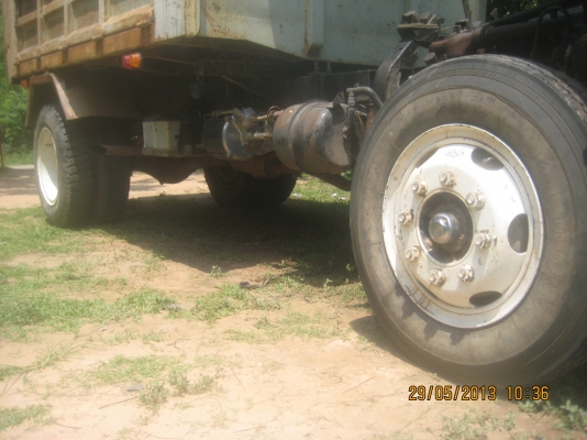 ขายด่วนรถดั้ม  HINO  รุ่น  KL 300  6 สูบ   130 แรงม้า