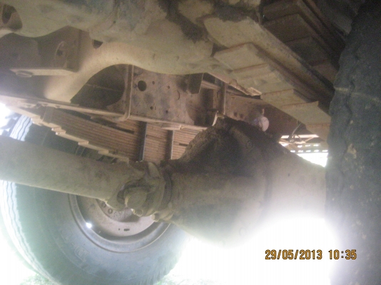 ขายด่วนรถดั้ม  HINO  รุ่น  KL 300  6 สูบ   130 แรงม้า