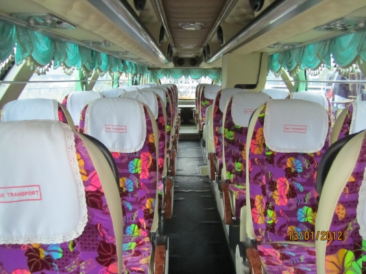 ขายรถบัส VIP 8 ล้อเล็ก 2 ชั้น ลายก้านกล้วย เครื่องเสียง + ประกันภัยประเภท 1