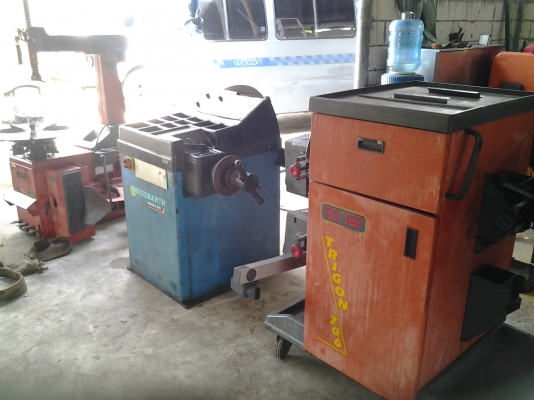 ฝากขาย ชุดถอดล้อตั้งศูนย์ 3 ชิ้น เจ้าของเลิกกิจการ ขายถูก ทั้ง3 ชิ้น ขายเพียง 38,000 บาท