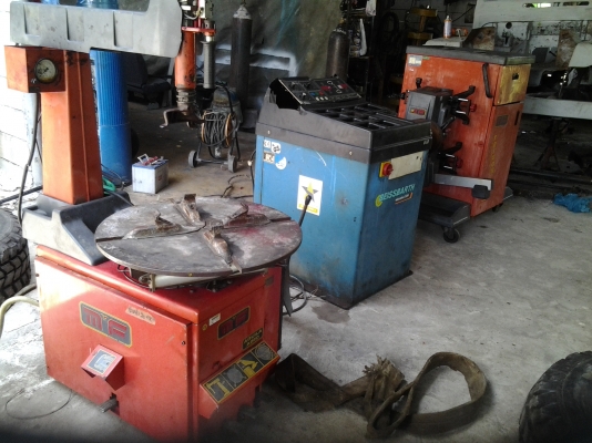 ฝากขาย ชุดถอดล้อตั้งศูนย์ 3 ชิ้น เจ้าของเลิกกิจการ ขายถูก ทั้ง3 ชิ้น ขายเพียง 38,000 บาท