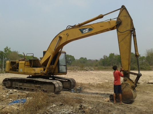 ขายรถแบคโฮ  CAT E200B   โทร 081-8712644