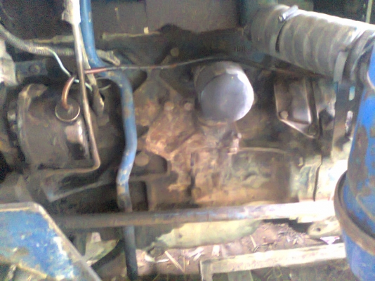 ขายรถไถนาฟอร์ด6610เสื้อลายพร้อมทะเบียนเต็ม