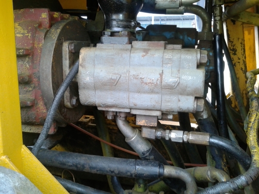 รถบด Dynapac CA251D (รถนำเข้าจากต่างประเทศ ไม่เคยทำงานในประเทศไทย)