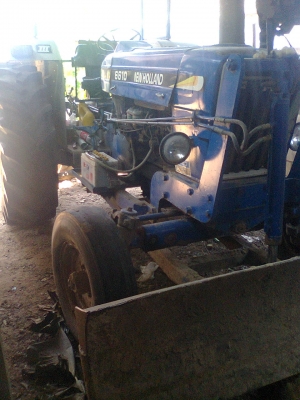 ขายรถไถนาฟอร์ดT1พร้อมเล่มทะเบียน