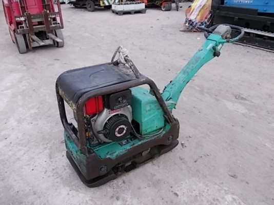 รหัส:13001193เครื่องตบดินสั่นสะเทือน ครื่องดีเซลYANMARสตาจกุญแจได้330kg.ขนาด6.7ps.ประหยัดน้ำมัน เคลื่อนที่ง่าย