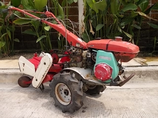 รหัส:13001149รถพรวนดินเดินตามเครื่องKF340-127341เบนชิน(3.5ps)มีชุดพรวนดินมีกว้าง35cm.ประหยัดน้ำมันเคลื่อนที่ง่าย