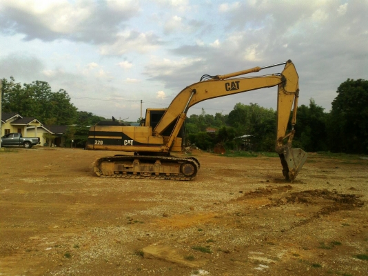 ขายด่วน  รถแบคโฮ CAT 320 V1 บูม อาร์ม สวย ไม่มีปะ รถสู้งานแข็ง สวยแจ่ม มีเล่มทะเบียนครบ.