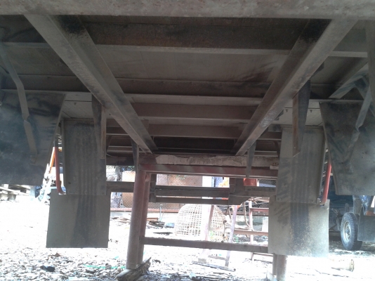 ตู้แห้งสภาพ80\% ใช้ขนอุปกรณ์ไฟฟ้า ภายในสวยมาก