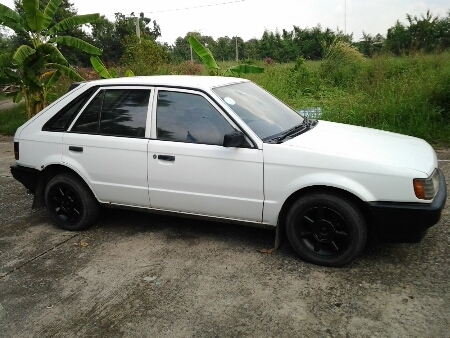 ขายรถยนต์ ปี86 มาสด้า 323 รุ่น5ประตู เครื่อง1500cc. เกียร์ธรรมดา แอร์เย็น ล้อแม็ก รถขับดี เครื่องดี ขายถูกๆตามสภาพ (ไม่ใช่รถน้ำท่วม)