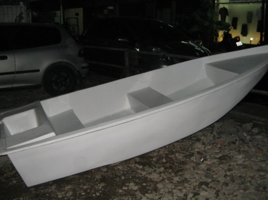 ขาย เรือไฟเบอร์หล่อใหม่มือหนึ่ง 11 ฟุต ราคา 12,500