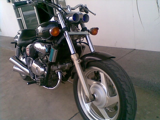 ขายฮอนด้า MAGNA 250cc. มีทะเบียน รถสวย ขายฮอนด้า MAGNA 250cc. มีทะเบียน รถสวย